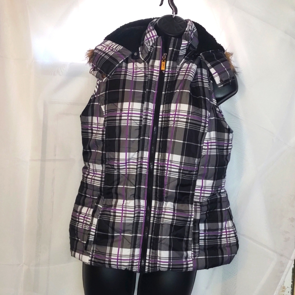 YMI grey white purple plaid fully lined vest w/ detachable faux fur trimmed hood